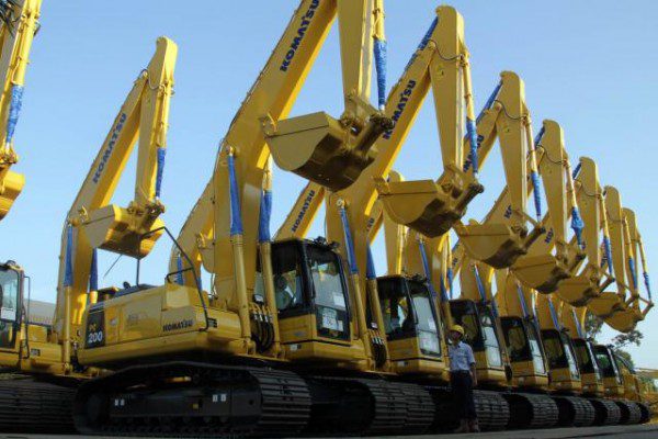 7 Faktor yang Mempengaruhi Harga Sewa Alat Berat & Tips Hemat Biaya Proyek