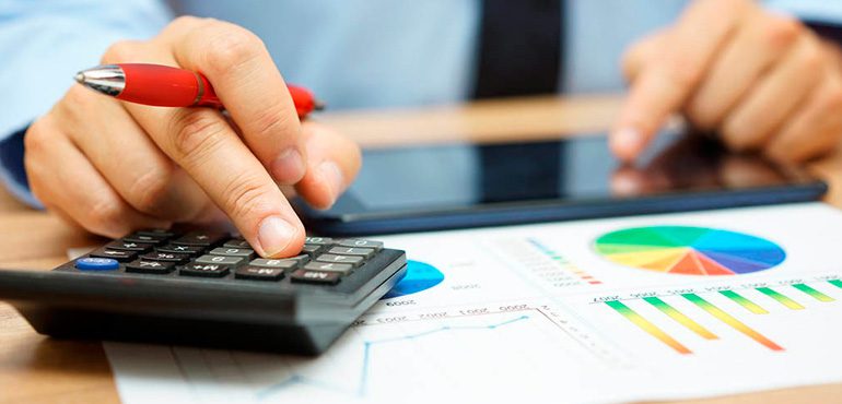 Analisis ROI Lebih Untung Mana, Sewa Alat Berat, Beli Baru atau Bekas