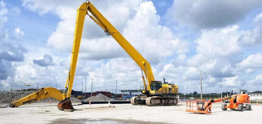 Excavator Long Reach vs Standard